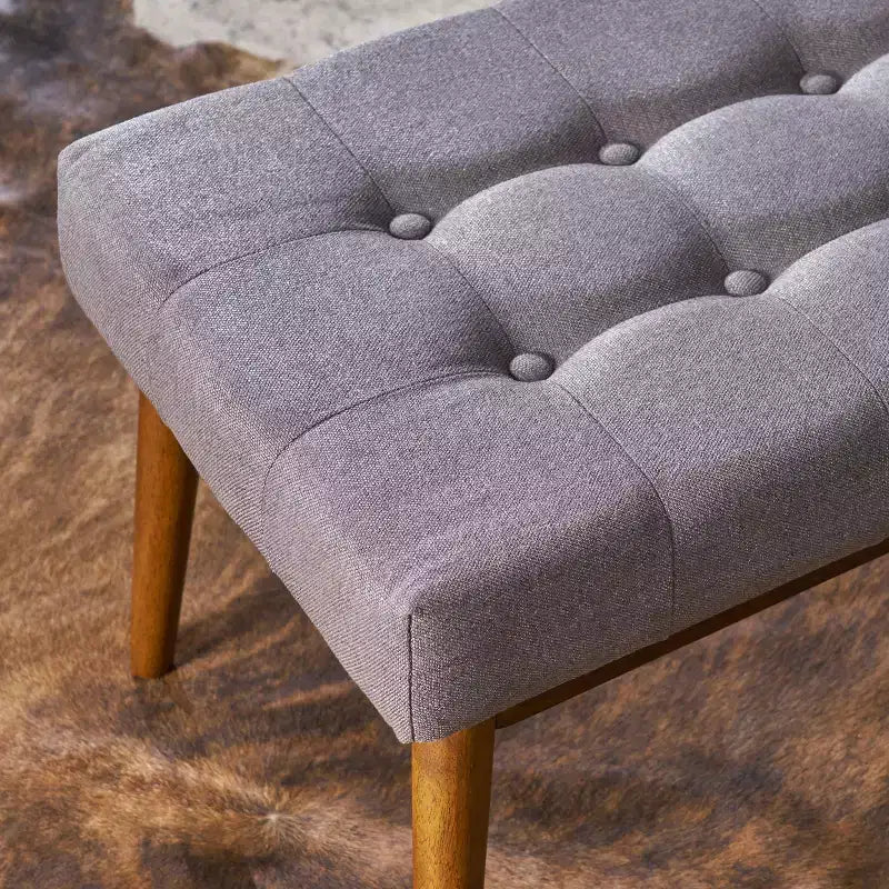 Poggiapiedi Flora Mid Century Modern 44 Rivestito con Trapuntatura in Legno di Gomma