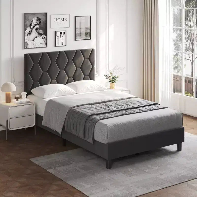 Struttura letto imbottita con testiera regolabile e doghe in legno, nessun box spring richiesto, silenziosa, facile da montare, moderna, singolo/matrimoniale, beige