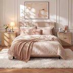 Comodino scanalato, Comodino di metà secolo, Tavolino moderno, Profilo curvo, per camera da letto, soggiorno